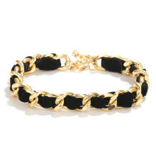 Yiwu simple personalidad cadena de terciopelo retro collar trenzado oro grueso gargantilla collar mujeres